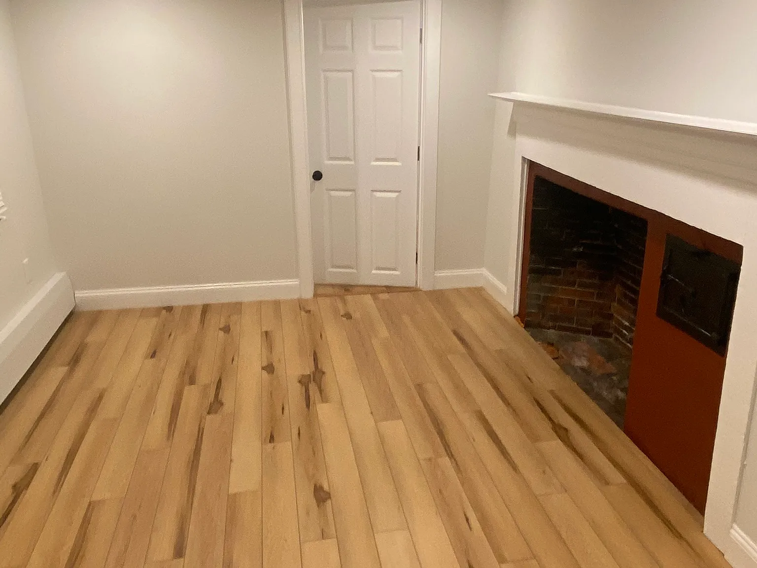 2 bed, 1.5 bath, 1100 sqft, $2,900 — Photo 2