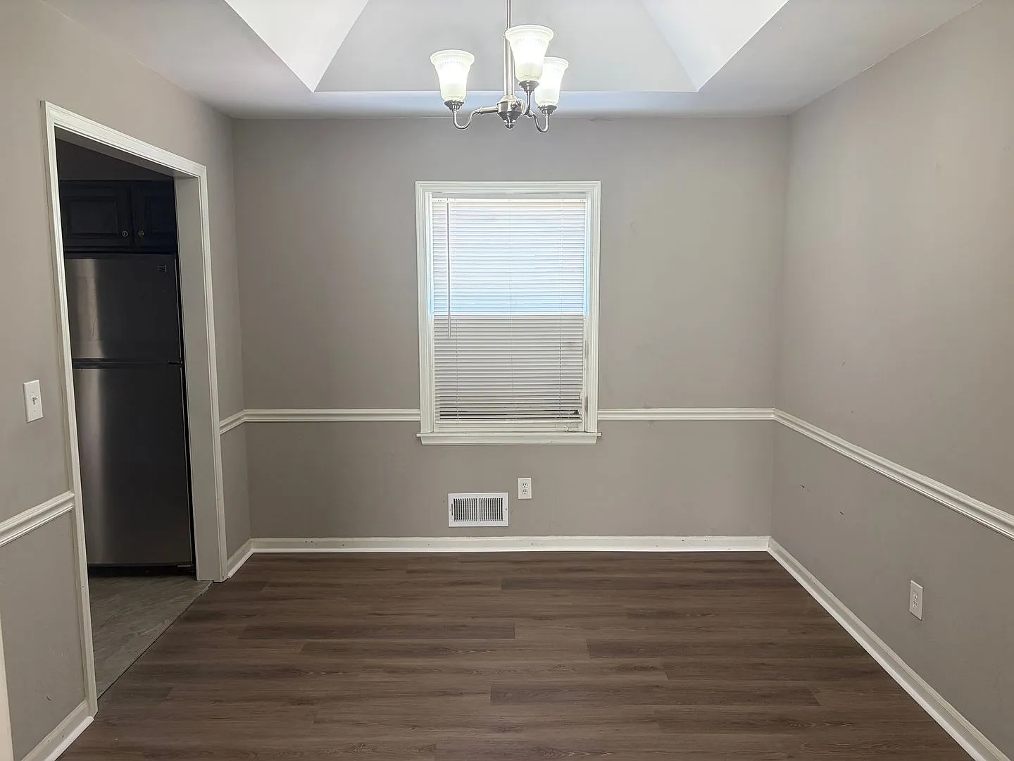 Spacious 4-Bedroom Home with Finished Basement & Large Garage! — Photo 3