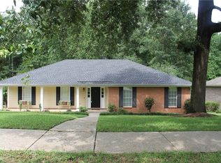 3024 Lindholm Dr E, Mobile, AL 36693
