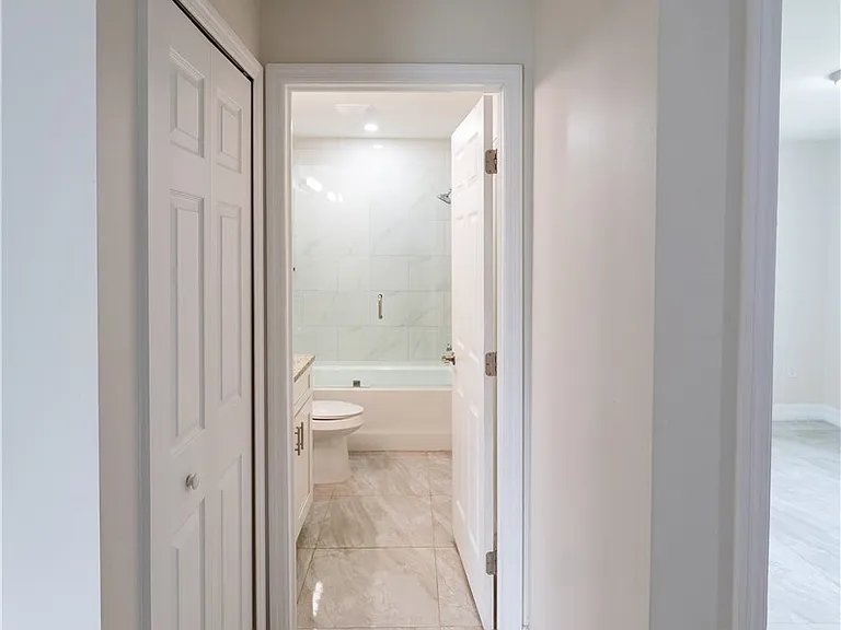 941 Jaguar Blvd — Photo 14
