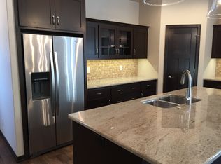 1598 Stanton Cir UNIT 17, Appleton, WI 54915