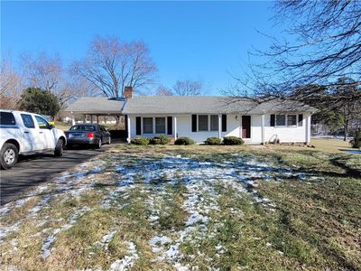 227 Gwyn Ave, Mount Airy, NC, 27030