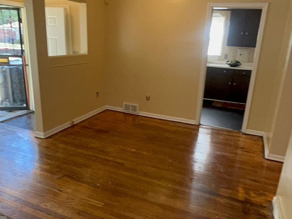 20009 Blackstone St, photo 7