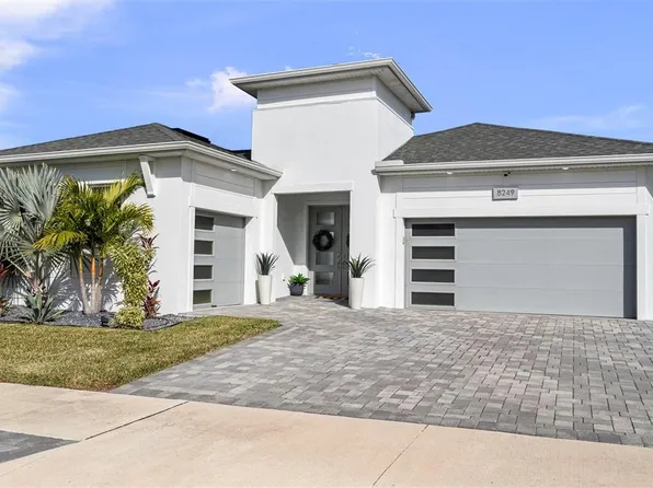 8249 Ivy Stark Blvd, Wesley Chapel, FL 33545