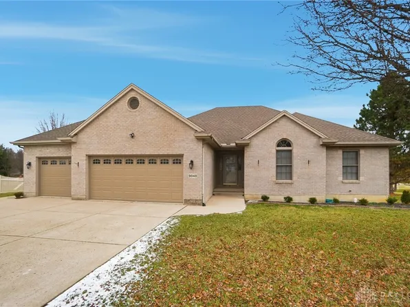 9048 Bedford Ct, Centerville, OH 45458