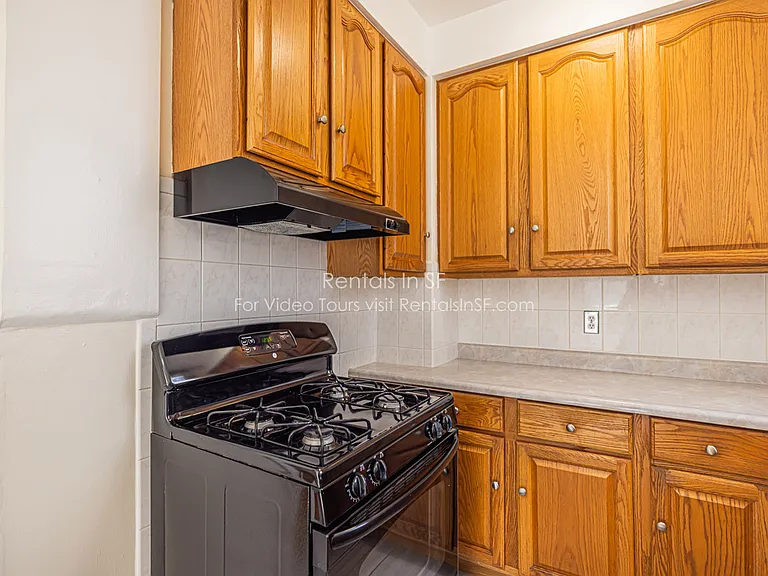 2925 Van Ness Ave #9 — Photo 5