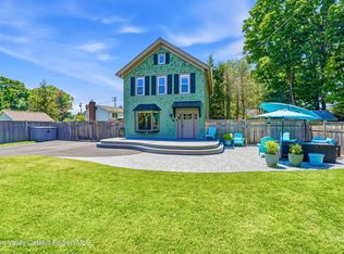 763 Springtown Rd, Tillson, NY 12486