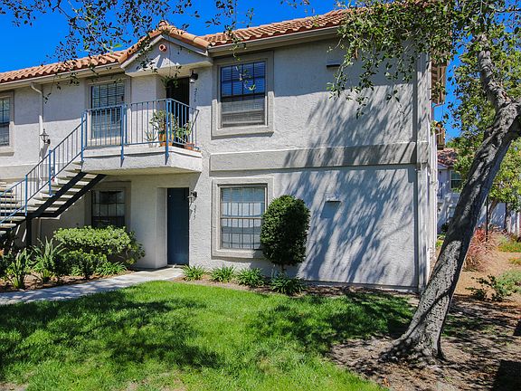3rd image of 10335 Azuaga St Unit 256