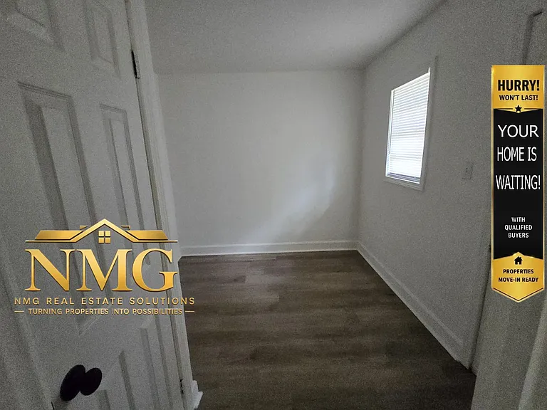 3084 Fleetwood Dr — Photo 2