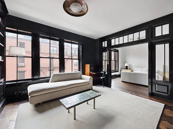 211 Elizabeth St #5E, New York, NY 10012