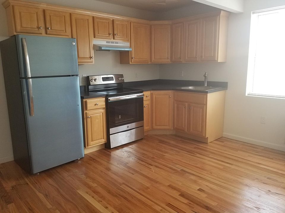 1st image of 3500 Mickle Ave