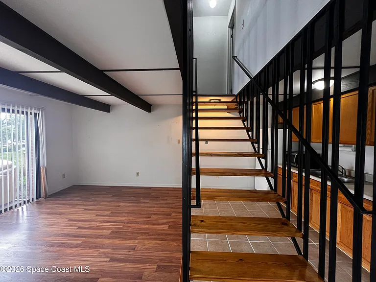 4816 Overlook Dr NE #1 — Photo 5