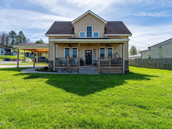 250 N Shady St, Mountain City, TN 37683