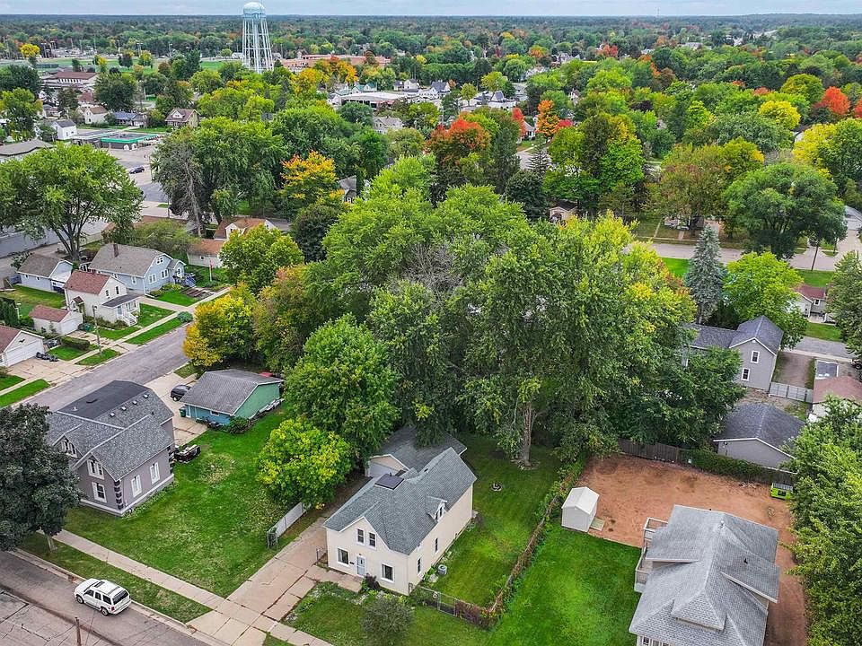 231 10TH AVENUE NORTH, Wisconsin Rapids, WI 54495 MLS 22234516 Zillow