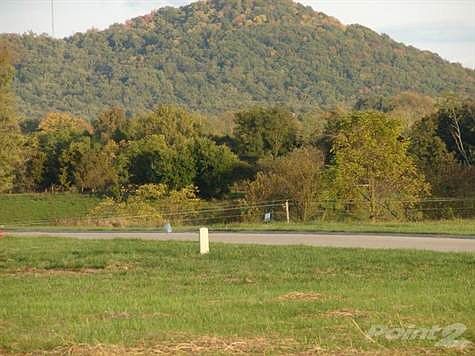 This is a closer view of the mountians in the distance.
