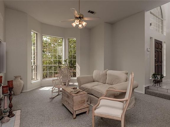 5th image of 1403 Creekford Dr