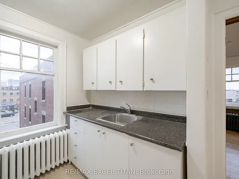 4 Kingston Rd #43 — Photo 6