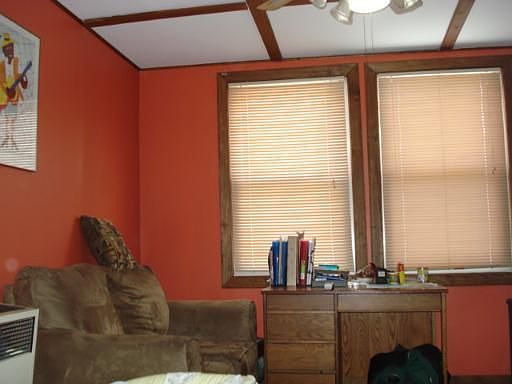 4th image of 9048 S Aberdeen St