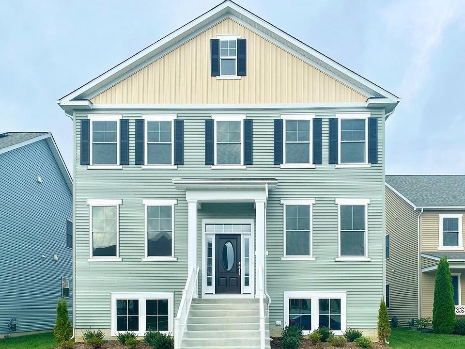 1st image of 135 Anna Carol Dr