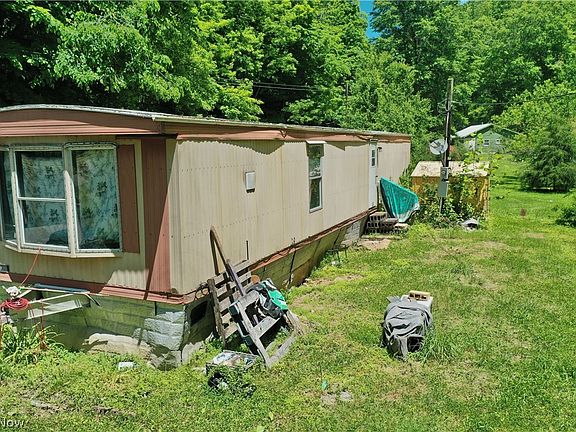 5th image of 652 Dennis Fork Rd