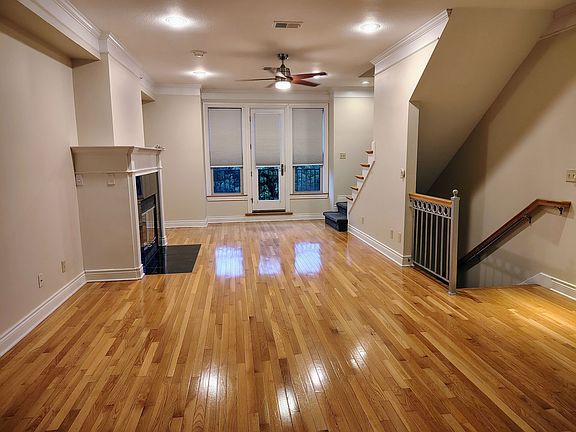 5th image of 2928 Walnut St