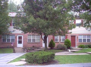175 Franklin Rd APT J, Columbia, PA 17512