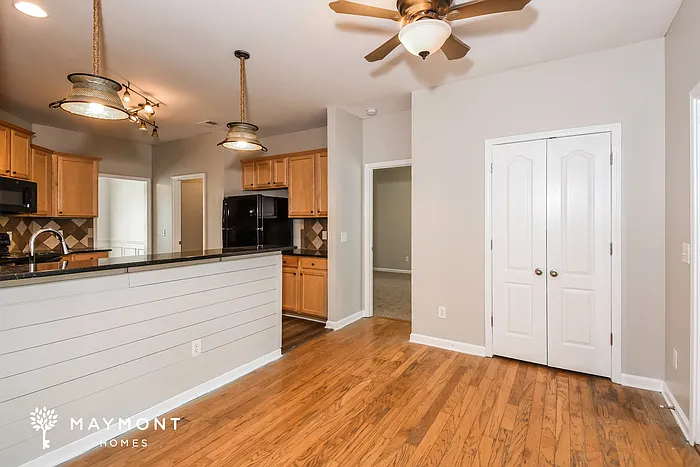 25 North Village Cir — Photo 5