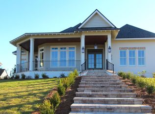 513 Gallimore Ln, Fairhope, AL 36532