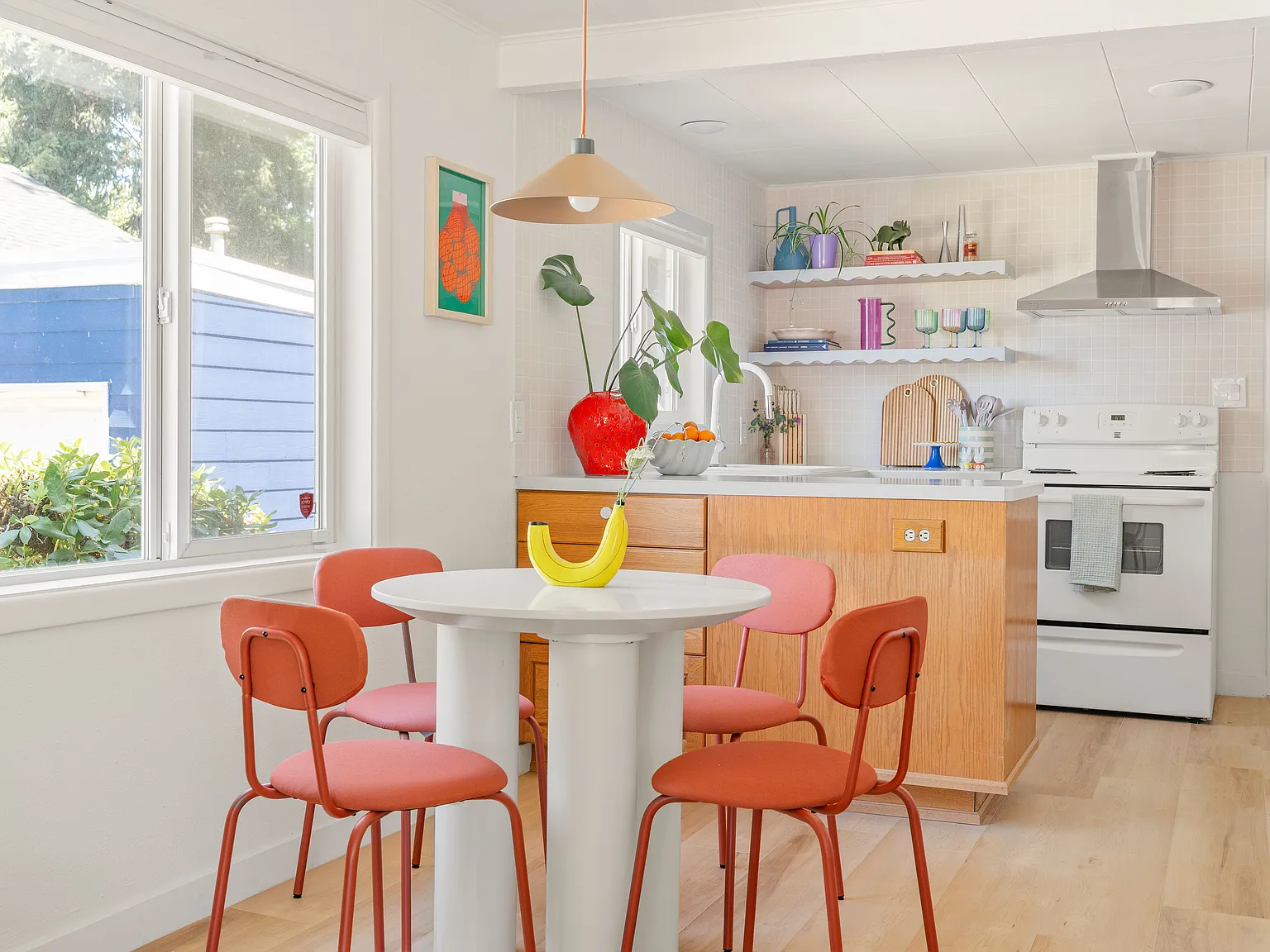 2 bed, 685 sqft, $5,000 — Photo 3