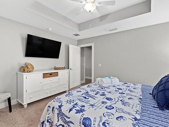 2nd image of 307 Oleander Dr