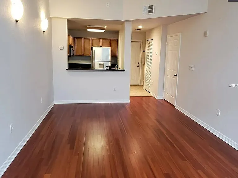 700 S Harbour Island Blvd #110 — Photo 2