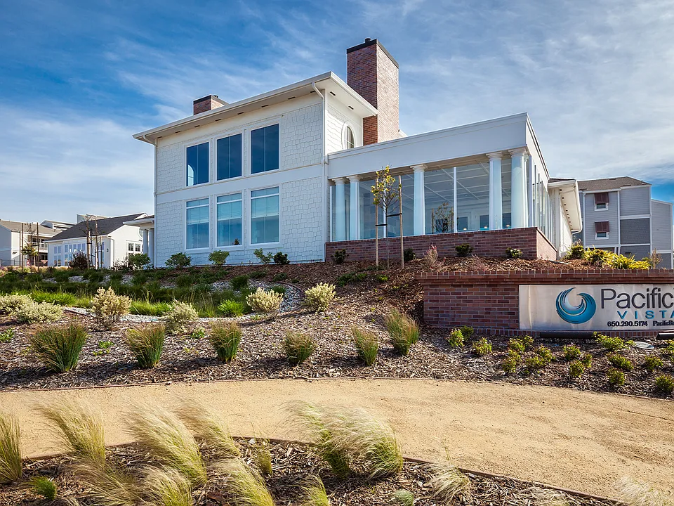 Pacific Bay Vistas