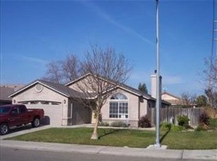 3937 El Portal Pl, Modesto, CA 95357