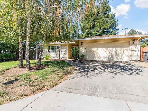3rd image of 5707 Mariposa Ave