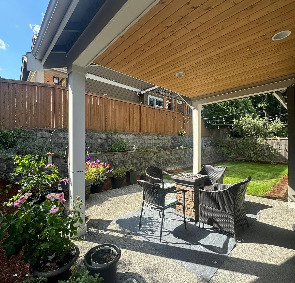 5 bed, 3257 sqft, $5,200 — Photo 3
