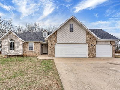5007 N 10th Avenue, Ozark, MO, 65721
