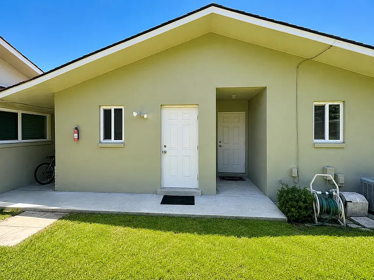 1232 Cabana Rd #1 — Photo 26