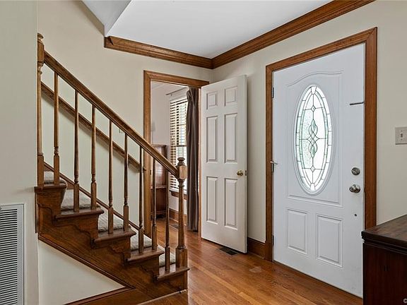 3rd image of 14177 Jakes Cir