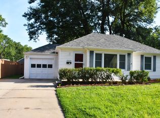3809 SW 12th St, Topeka, KS 66604