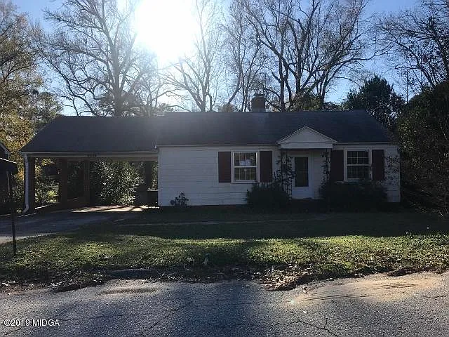 3338 Guthrie Dr photo 1