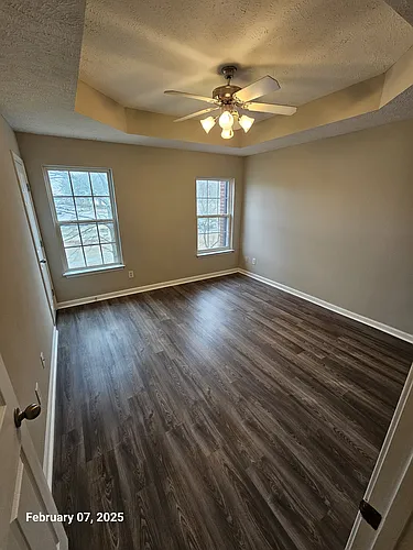 303 Stewarts Landing Cir Photo 1