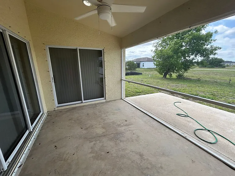 1426 NW 12th St — Photo 25