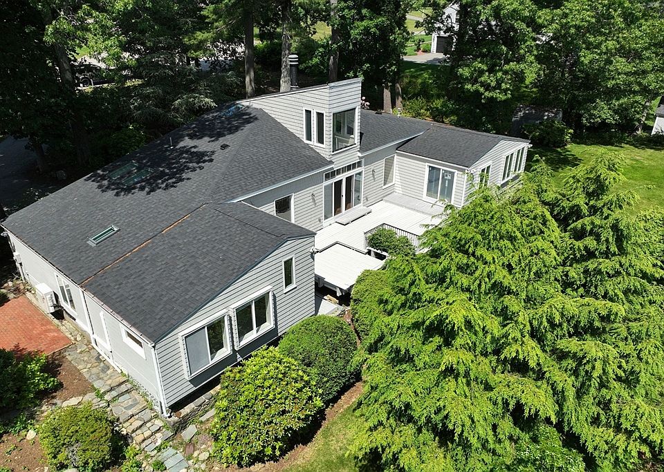 1st image of 79 Myles View Dr