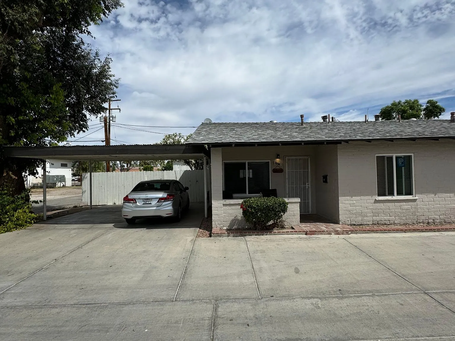 2 bed, 750 sqft, $1,500 — Photo 2