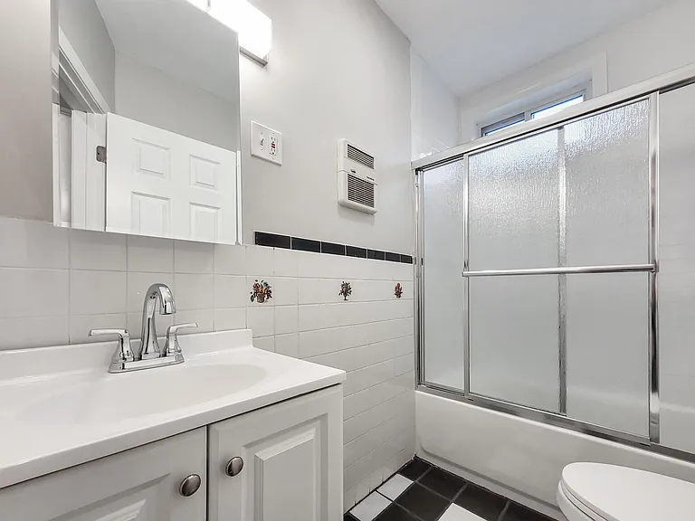 42 Fenton St #2 — Photo 10