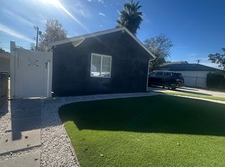 18352 Friar St, Reseda, CA 91335