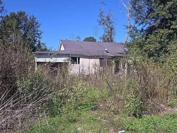 900 Front St, Jonesville, LA 71343