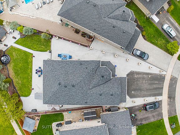 3rd image of 46 Balmoral Pl