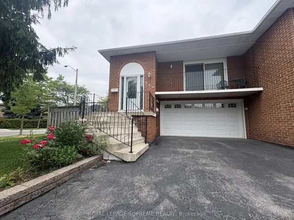 966 Lovingston Cres, Mississauga, ON L4W 3S7