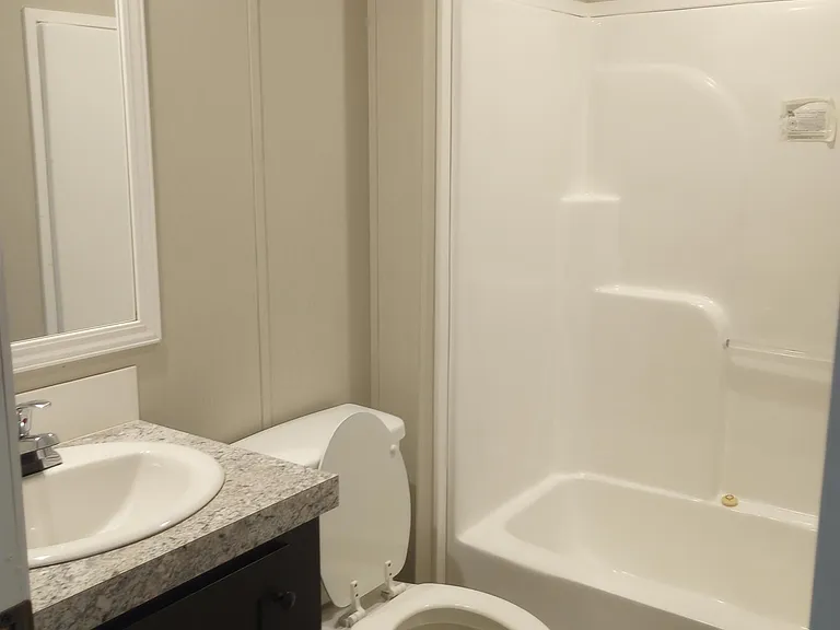 607 E China St — Photo 10